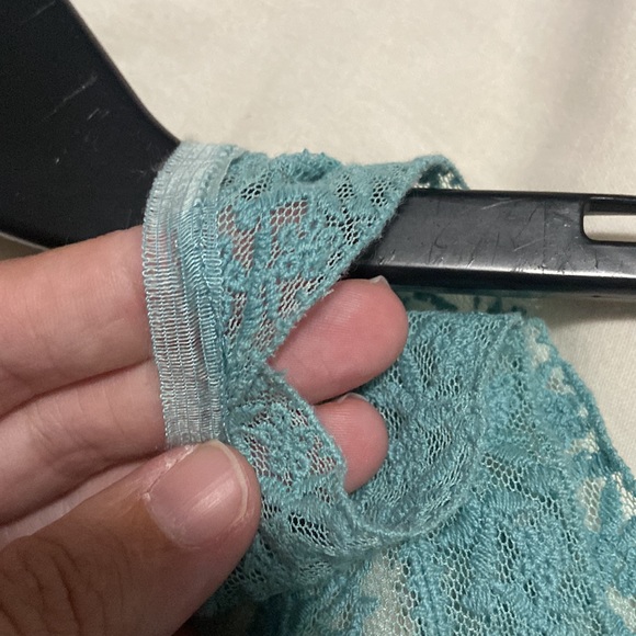 Chelsea & violet dress - Picture 5 of 8